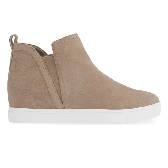 Blondo Shoes - Blondo Sneakers Size 8.5